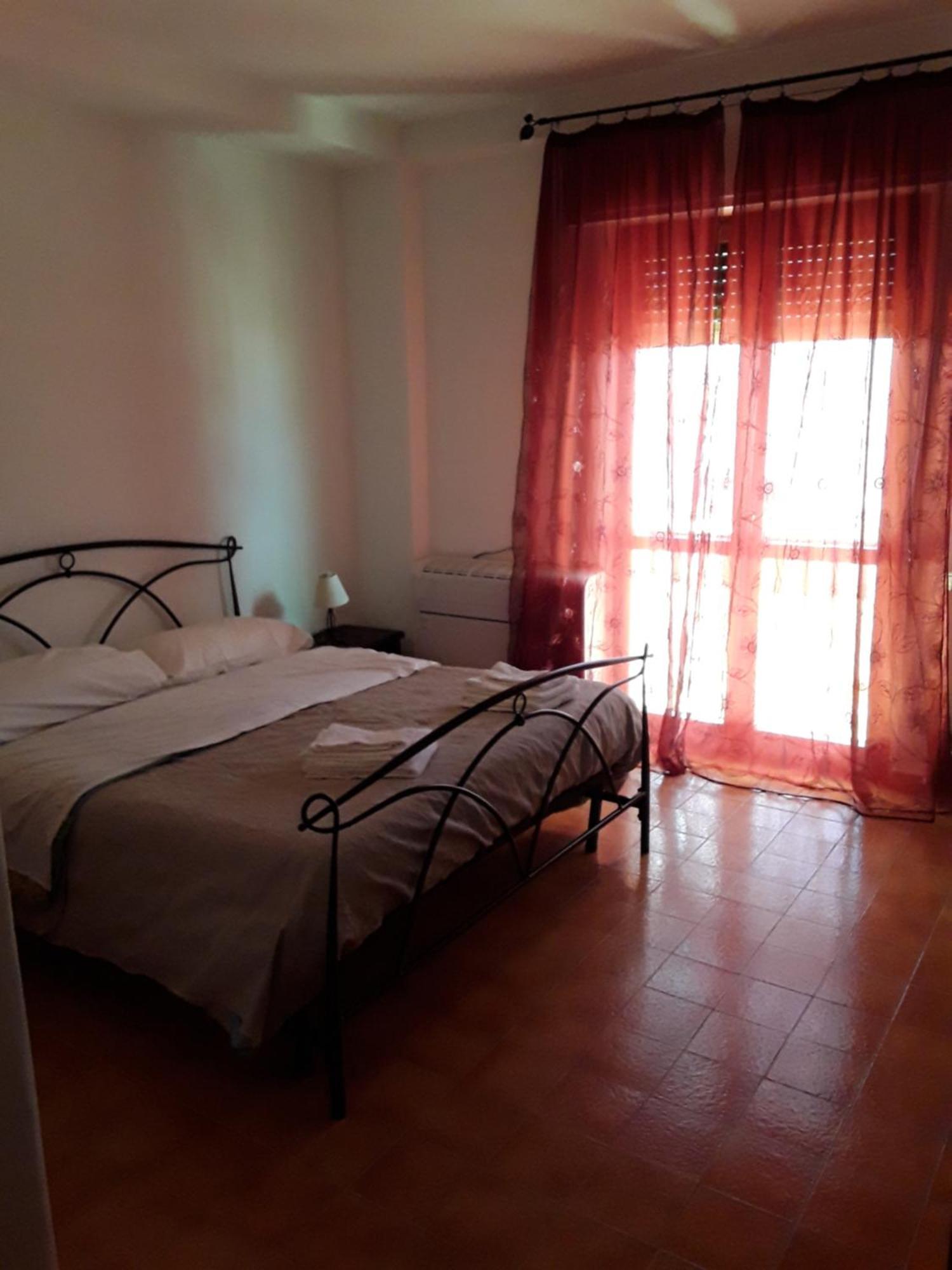 אלגהרו L'Aragosta Guesthouse מראה חיצוני תמונה