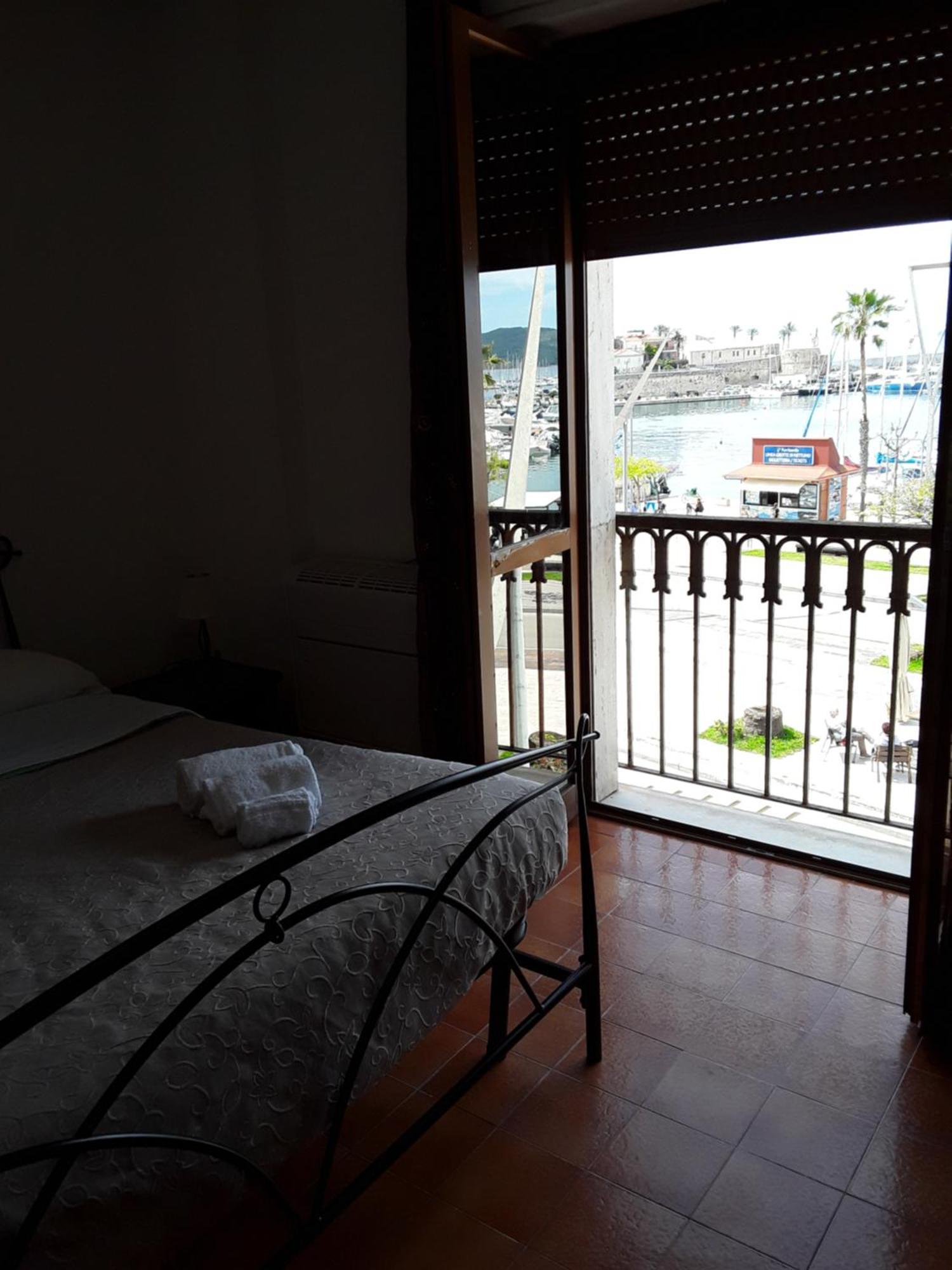 אלגהרו L'Aragosta Guesthouse מראה חיצוני תמונה